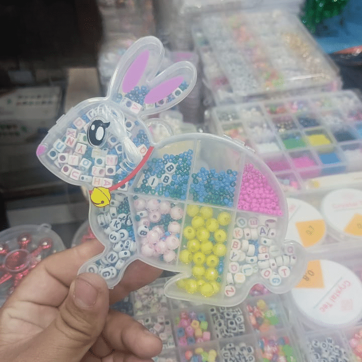 Single DIY Beads Set With Bunny Shape Storage Box For Bracelet And Locket Making With Different Beads In One - Image 5