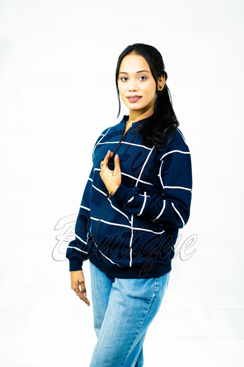 Winter Collection Women’s Mocnek Printed Jacket | Stylish & Warm Outerwear | Trendy Winter Fashion for Ladies - Image 3