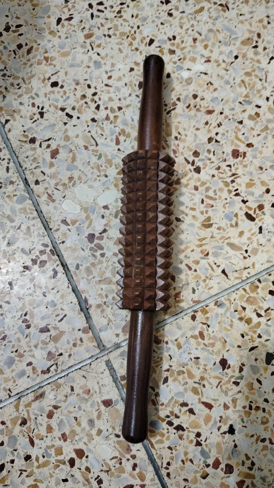 Handcrafted Wooden Thighs and Calves Massager – Reflexology & Muscle Roller - Image 5