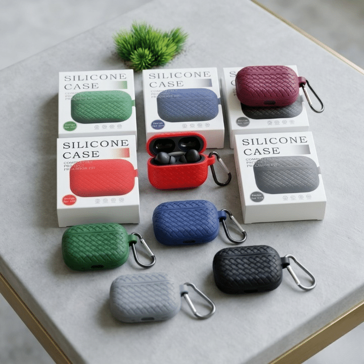 Silicone Case for AirPods Pro / Pro 2 - High Quality Protective Cover - Random Color - Image 5
