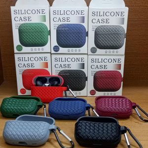 Silicone Case for AirPods Pro / Pro 2 - High Quality Protective Cover - Random Color